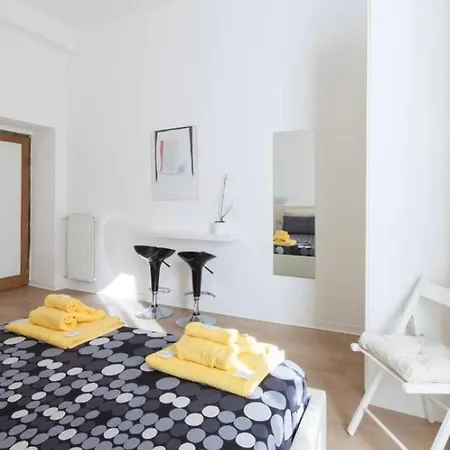 Elegant With Private Bathroom